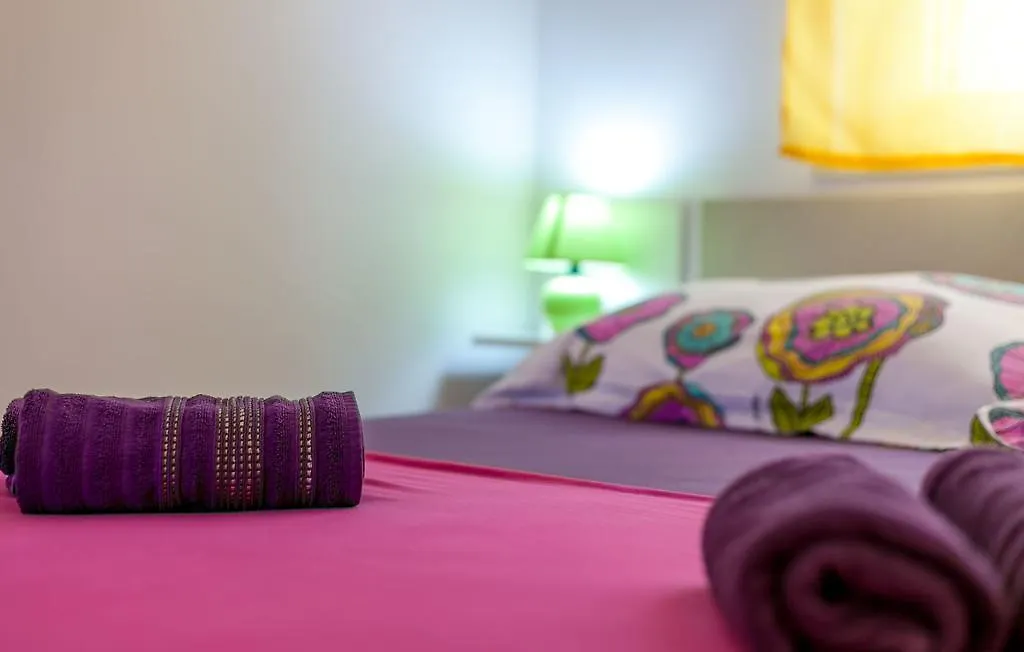 Apartments D&A تروغير 0*,