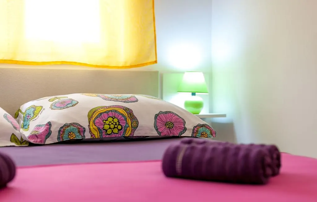 Apartments D&A تروغير