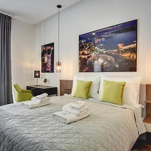 D&a Luxury With Free Parking Apartament Pula